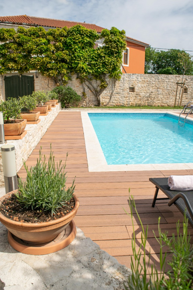 Exterior and surroundings, Neroli Place with heated pool and sauna, Svetvinčenat, Istria, Croatia Svetvinčenat